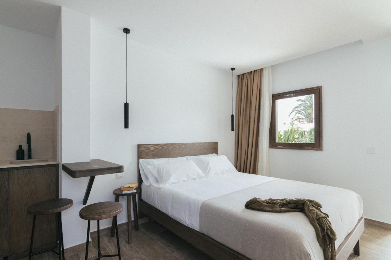 Alava Suites Коста Тегисе Екстериор снимка